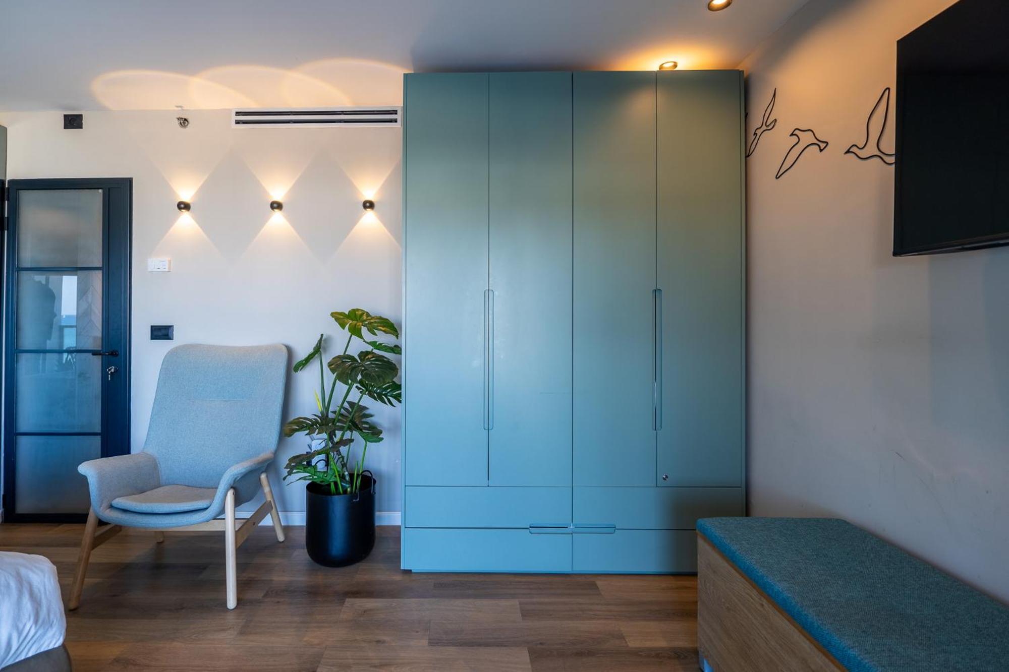 Sea View Stylish 1Br With Balcony By Beachfront Stay Herzelia Dış mekan fotoğraf